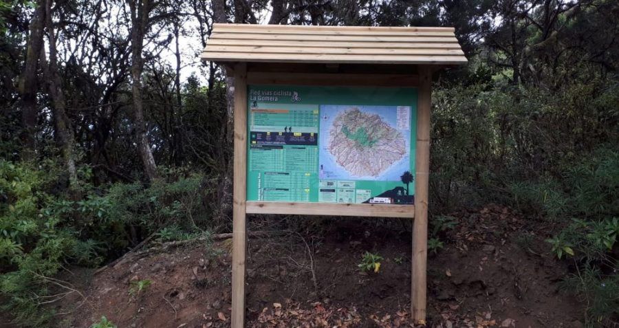 El Cabildo de La Gomera incorpora nueva señalética en senderos y pistas habilitados para bicicletas