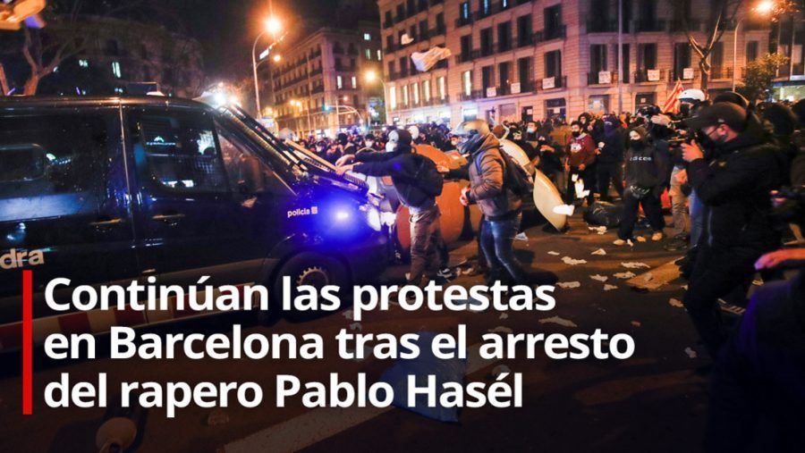 Tercer día de protestas por el encarcelamiento del rapero Pablo Hasél y los manifestantes detenidos