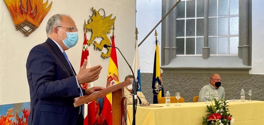 Curbelo: “En los recuerdos del doctor Bento se puede leer la vida de todo un pueblo”