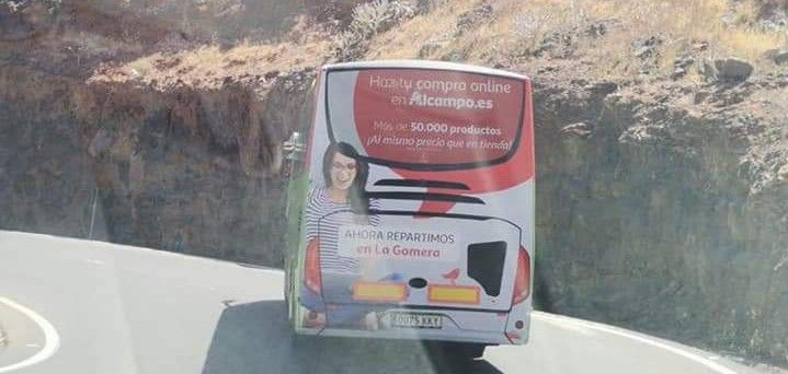 Iniciativa por La Gomera (IxLG) lamenta la falta de apoyo de GuaguaGomera S.A.U. y el Cabildo al comercio local