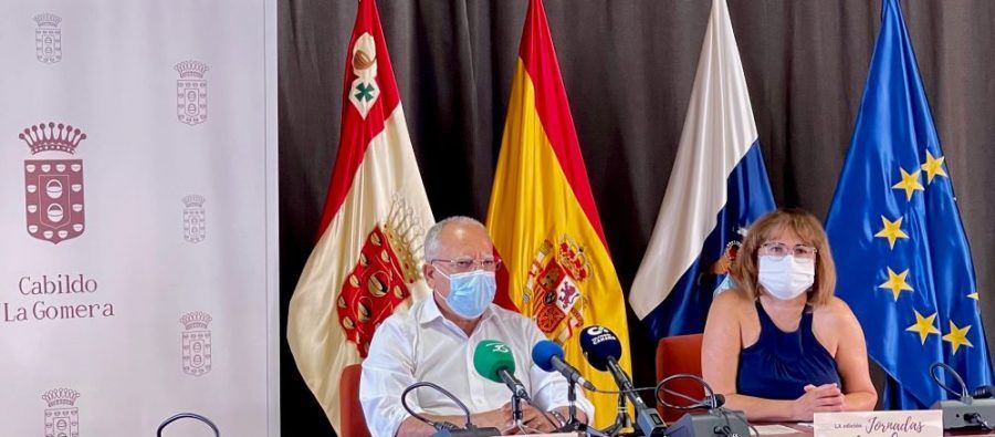 El Cabildo facilita los libros de texto a más de mil estudiantes gomeros de educación primaria y secundaria