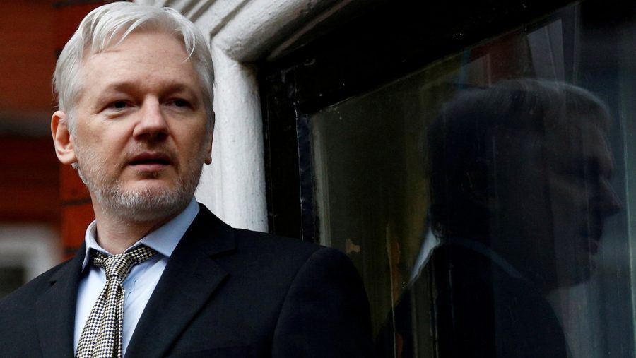 Julian Assange, fundador de WikiLeaks, en libertad tras llegar a un acuerdo con EEUU