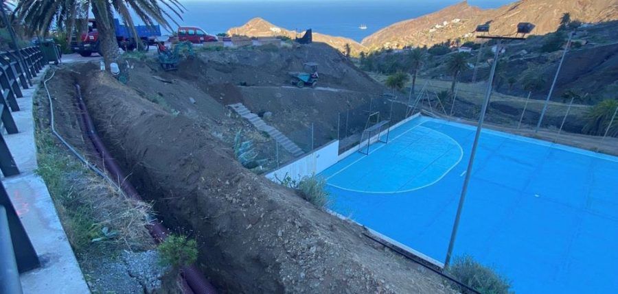 Cabildo de La Gomera e ITC inician los trabajos para la creación de una central de generación fotovoltaica en Alojera