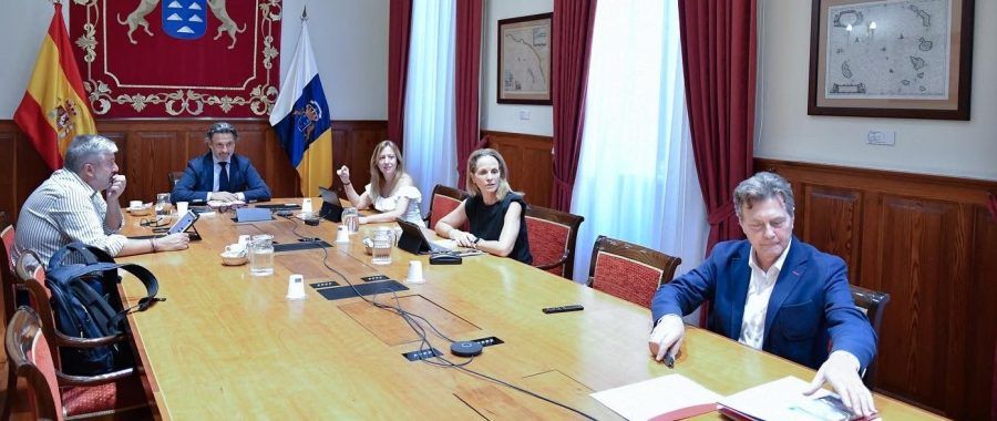 El Parlamento solicita a Interior la resolución sobre NC para analizar sus posibles consecuencias en el grupo parlamentario