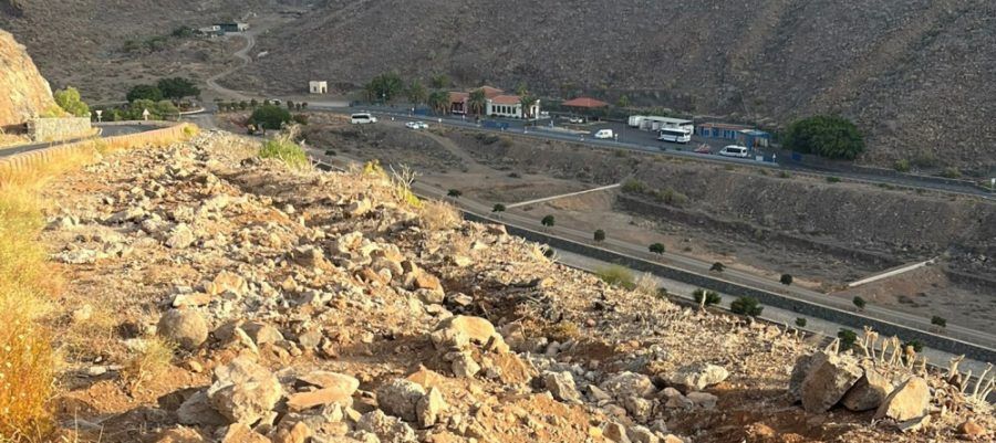 El Cabildo de La Gomera inicia la construcción de una franja peatonal entre Las Trincheras y La Junta con 250 mil euros