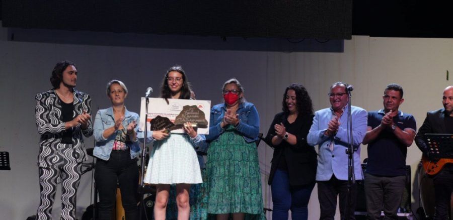 Evelyn González vence en el Festival de la Canción de Vallehermoso