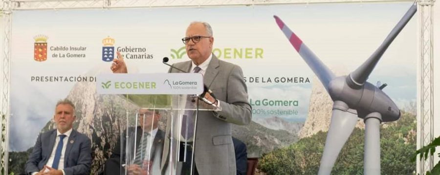 Curbelo confía que tras el informe favorable de impacto ambiental se agilice la conexión eléctrica con Tenerife