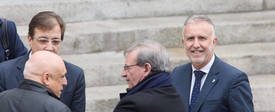 Torres apela al consenso de la Constitución de 1978 para reclamar altura de miras y alejarse de la crispación política