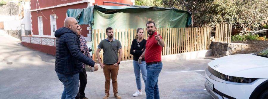 El Ayuntamiento de Hermigua y abre cuatro aparcamientos en el barrio de Las Nuevitas con un coste de más de 10.000 euros cada uno