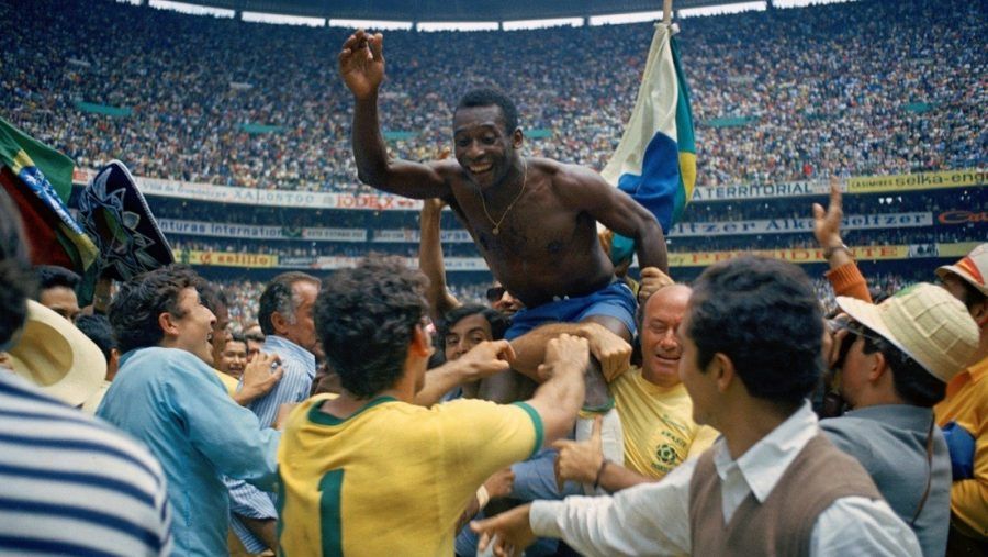 Muere Pelé, el niño prodigio brasileño que pasó de ser lustrabotas a ‘Rey’ del fútbol mundial