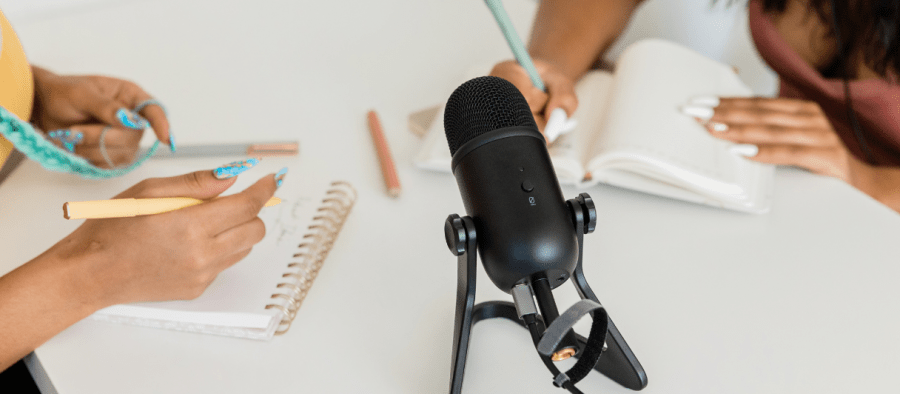 El Cabildo de La Gomera promueve las buenas prácticas entre jóvenes de la isla a través del podcast