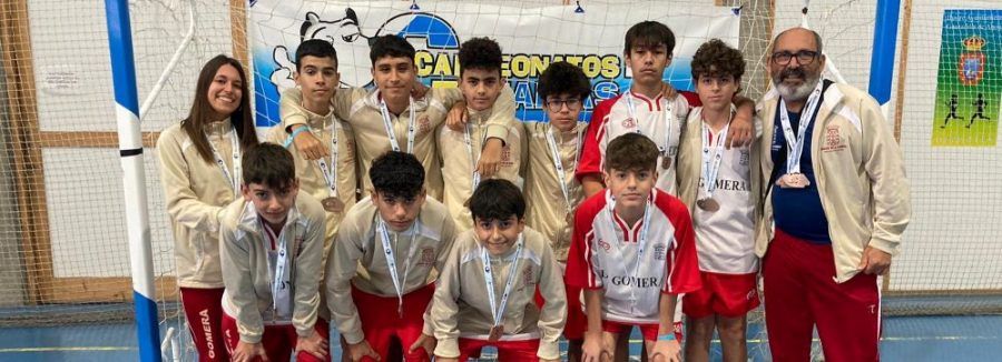 La selección gomera de Campo a Través y fútbol sala participan en los Campeonatos de Canarias
