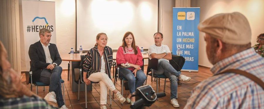 Clavijo se compromete a devolver a los palmeros “el valor real de lo que les arrebató el volcán”