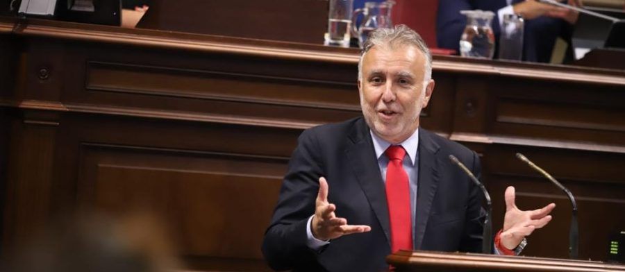 Torres reta a Clavijo a lograr una Canarias mejor de la que recibe, “si no, habrán fracasado”