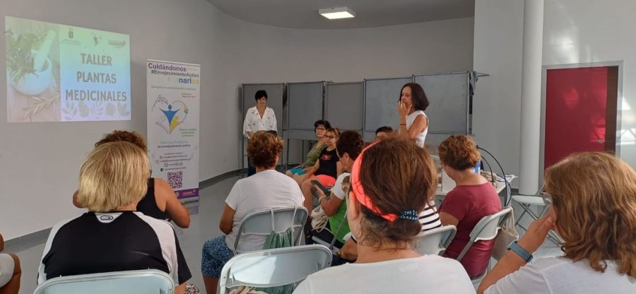 Ayuntamiento de San Sebastián de La Gomera y FADEMUR imparten un ciclo de talleres dentro del programa de envejecimiento activo