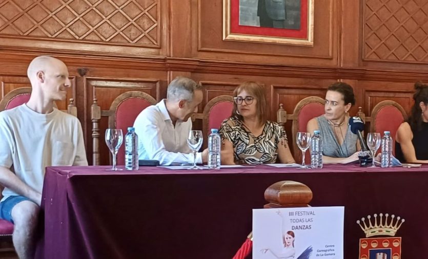 San Sebastián de La Gomera celebra el III Festival Todas las Danzas dentro de la programación de las Fiestas Lustrales