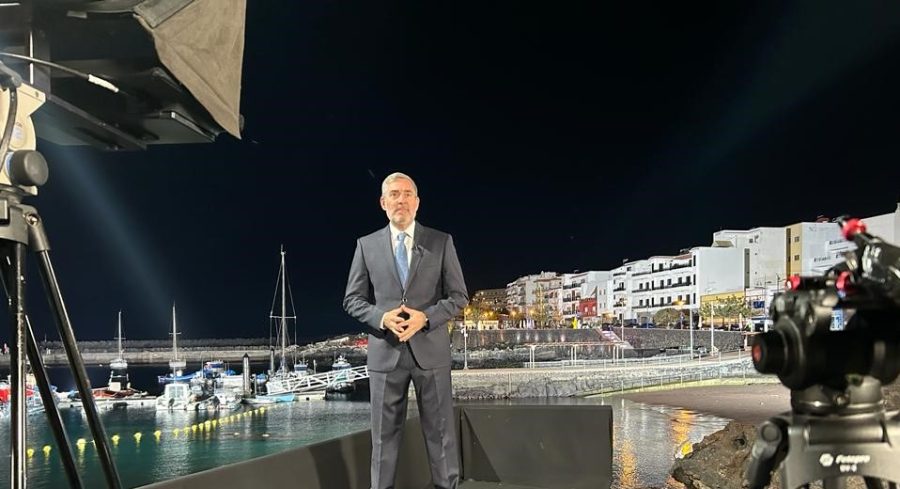 Fernando Clavijo hace un llamamiento a unirse “como una piña” en defensa de Canarias