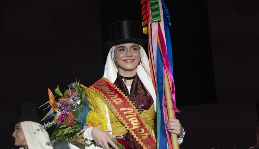 Emilia Luisa Correa Schmidt es la nueva Romera Mayor de las Fiestas Patronales de San Sebastián de La Gomera 2024