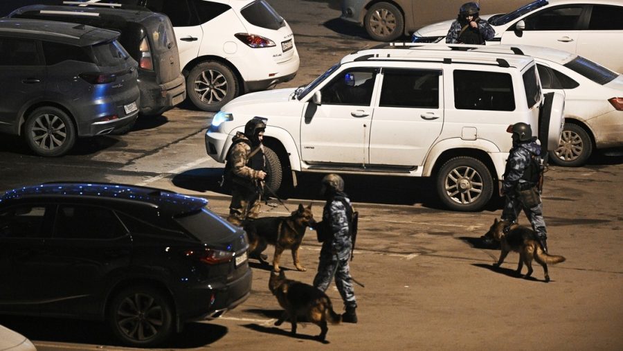 Detienen a los terroristas que atacaron la sala de conciertos en Moscú