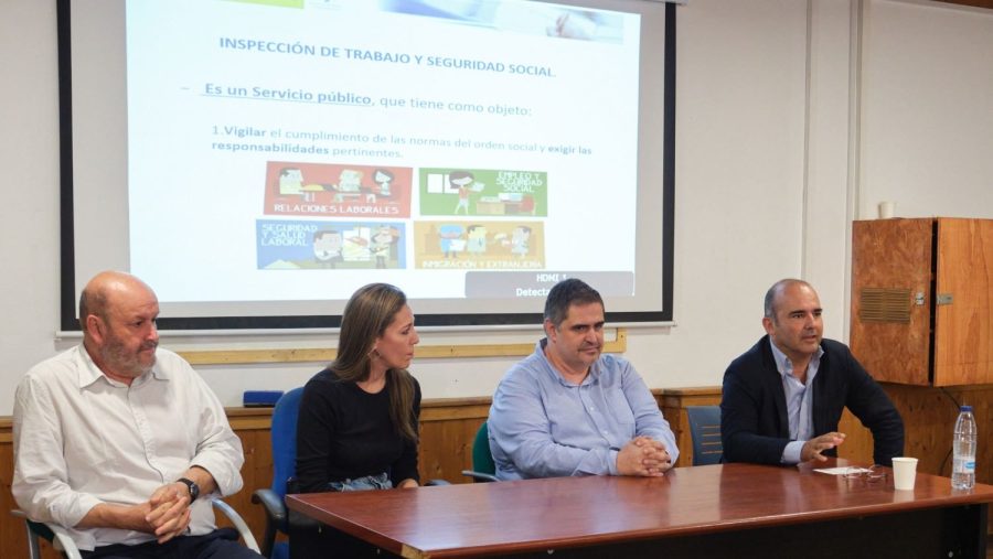 Empleo celebra en Fuerteventura la primera jornada sobre salud laboral centrada en el sector de la hostelería