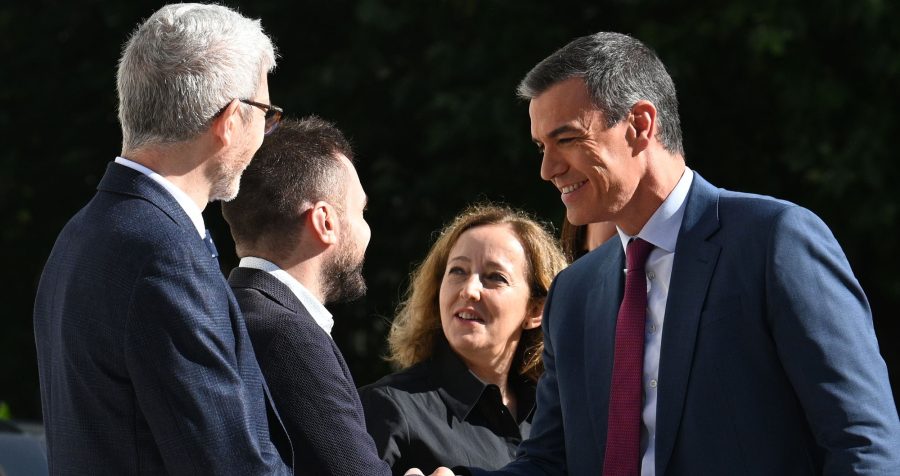 Pedro Sánchez anuncia la incorporación de más de medio centenar de asesores científicos a la Administración General del Estado
