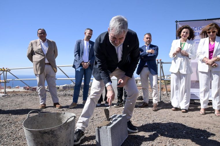 Canarias contará en dos años con dos edificios que concentrarán los servicios esenciales del archipiélago
