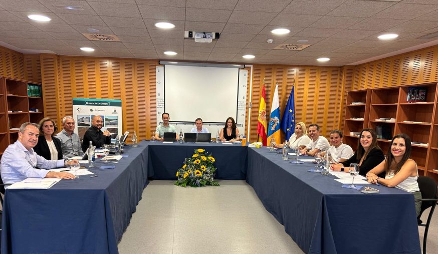 El director del SCS mantiene una reunión de coordinación con la Dirección del Área y la Gerencia sanitaria de La Gomera