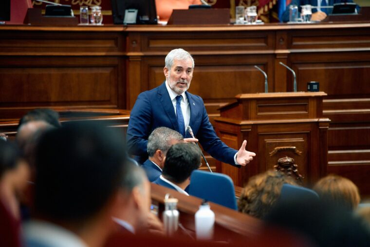 Clavijo advierte que la falta de presupuestos estatales obliga al Ejecutivo a diseñar ‘a ciegas’ las cuentas canarias
