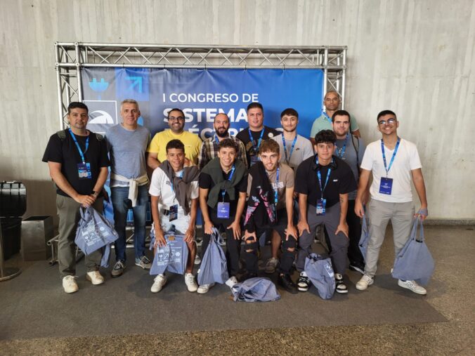 Alumnado del IES de La Gomera asiste al 1º Congreso de Sistemas Eléctricos Aislados en Tenerife