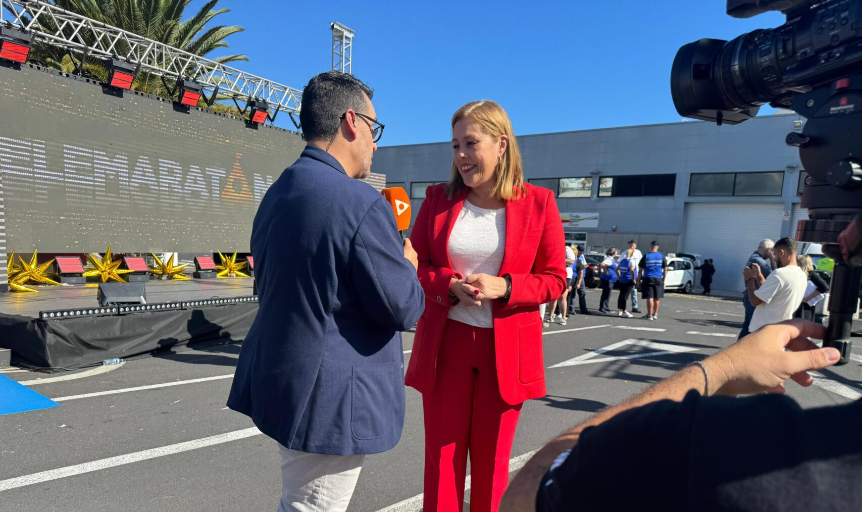 La presidenta del Parlamento de Canarias, Astrid Pérez, en el Telemaratón Solidario