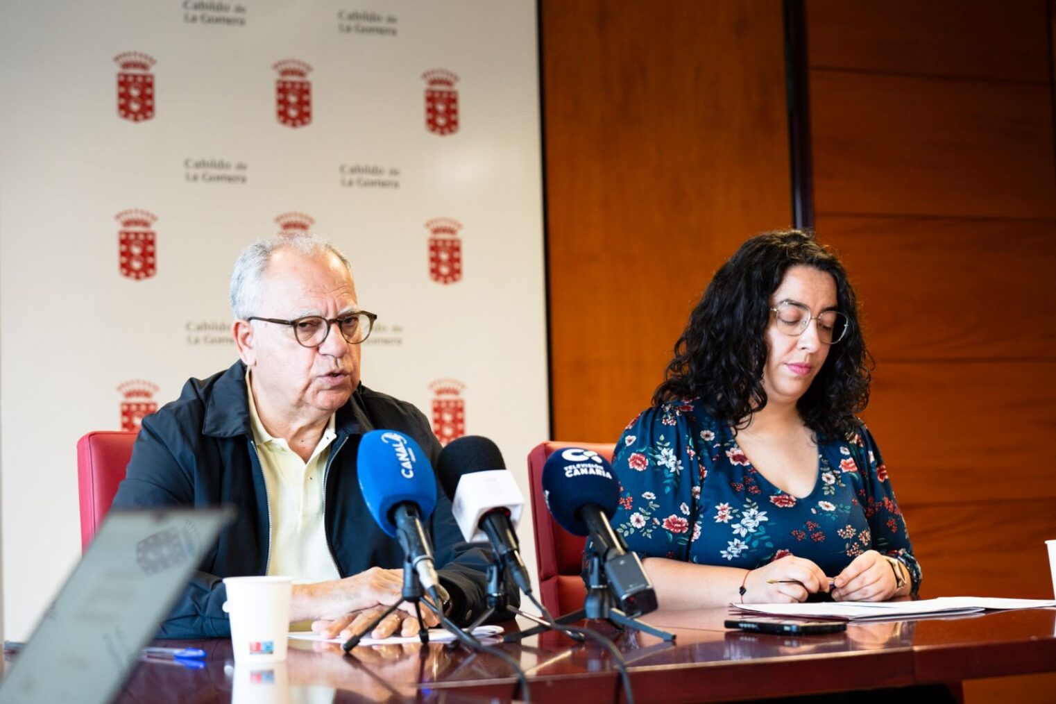 El Cabildo de La Gomera aprueba las nuevas bases de ayudas al sector artesanal para mejorar su competitividad y agilizar la tramitación