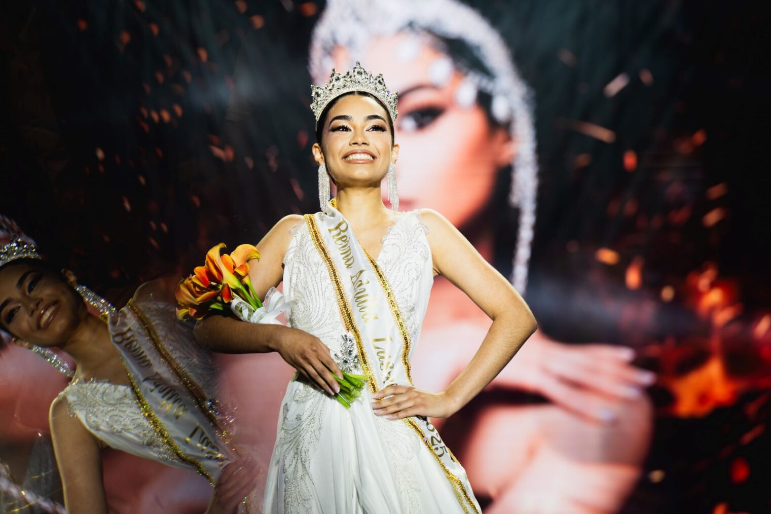 Indira Hernández Mulet, proclamada Reina Adulta de las Fiestas Lustrales de Vallehermoso 2025