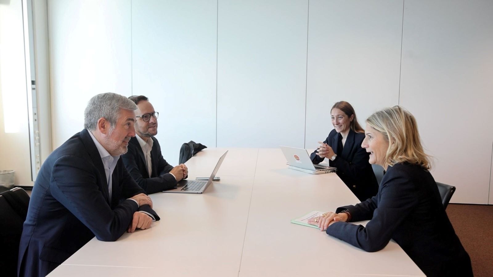 Clavijo reclama también un frente común de los territorios insulares de la UE en contra del Marco Financiero