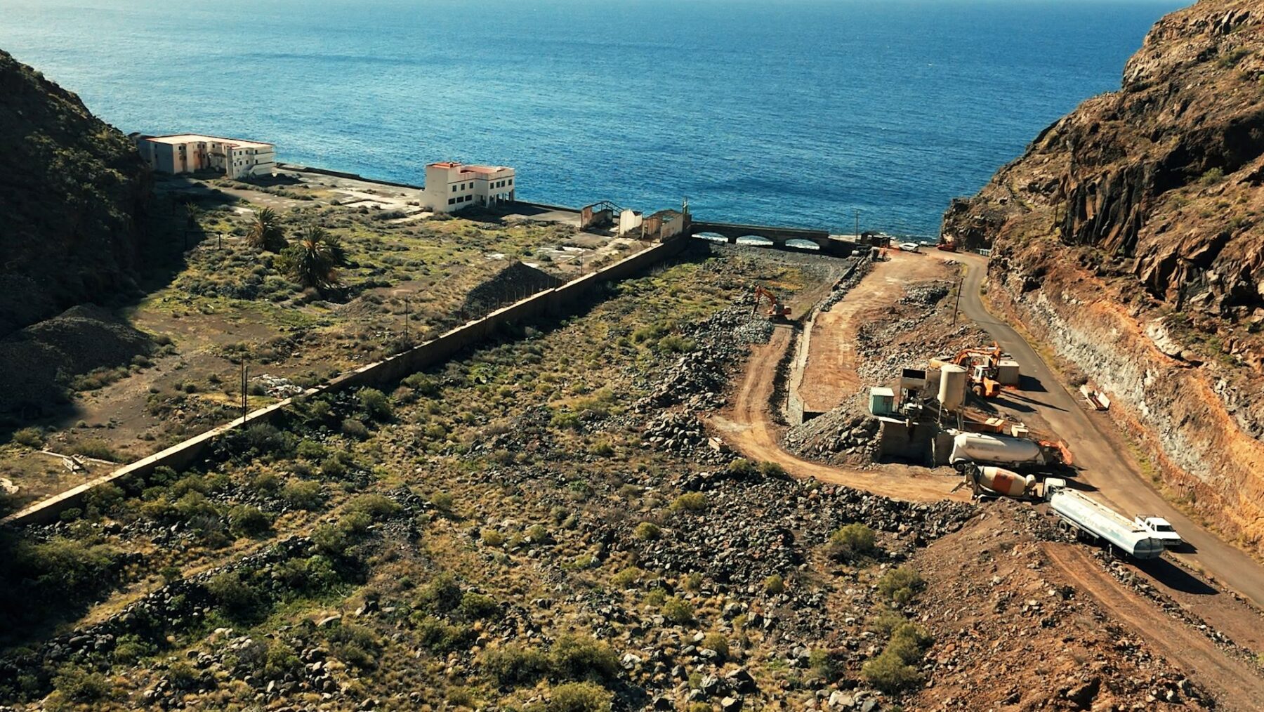 El Cabildo de La Gomera avanza en la mejora y acondicionamiento del entorno de La Rajita