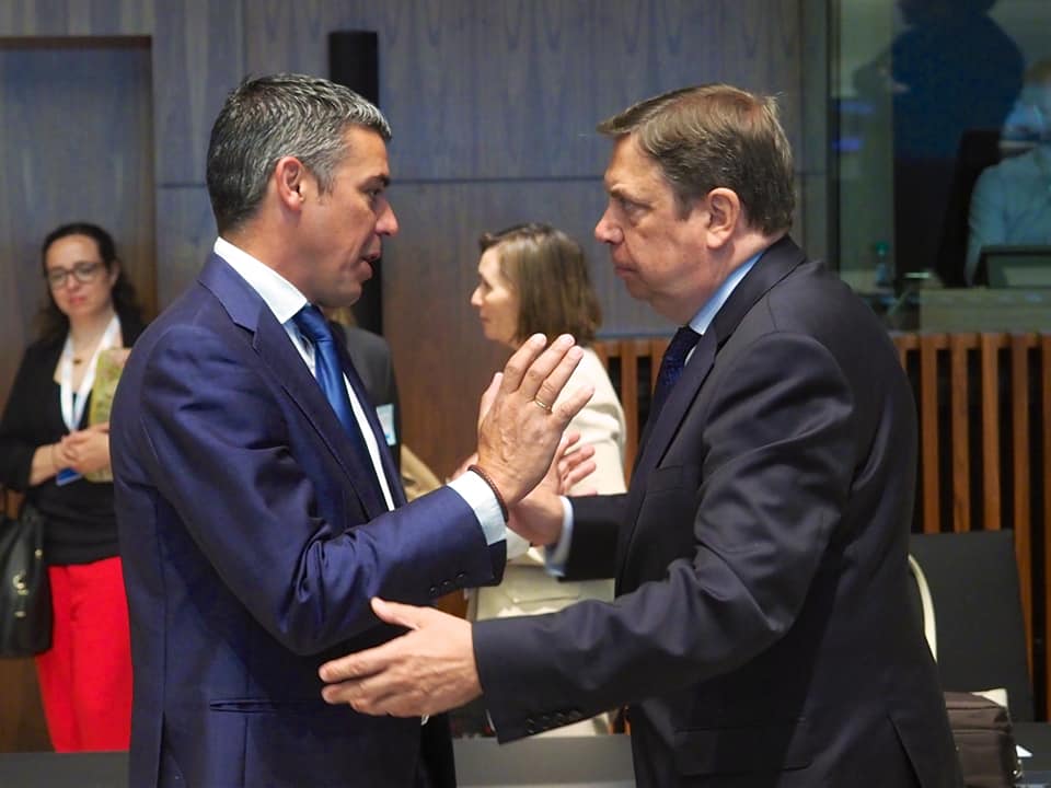 Canarias reitera al Gobierno español el abono de 35,9 millones correspondientes a la cuantías adeudadas del POSEI adicional