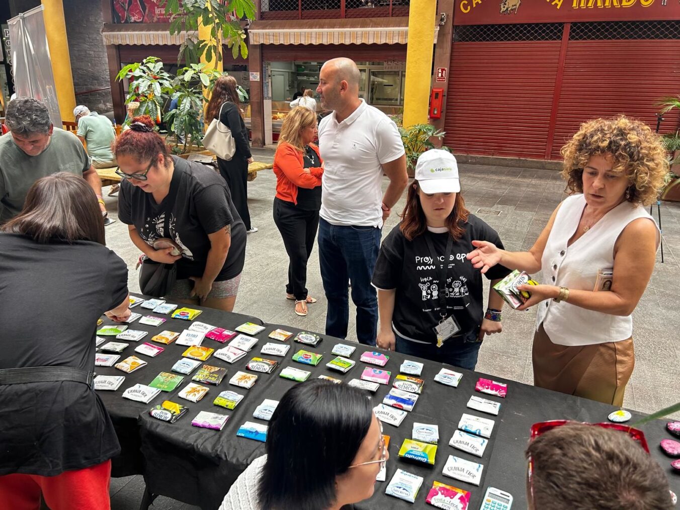 San Sebastián de La Gomera celebra la segunda edición de la Feria de Cooperativas Escolares del proyecto “Enseñar para Emprender”