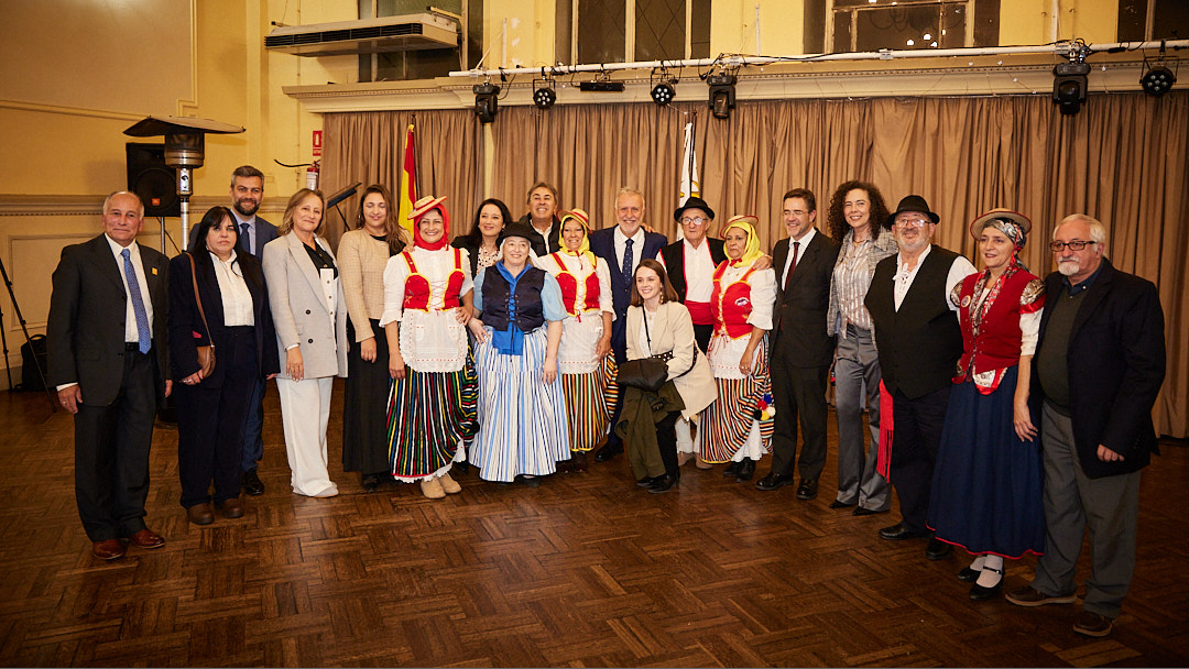 España rinde homenaje al exilio español en Uruguay y celebra que casi 50.000 descendientes hayan solicitado la nacionalidad con la Ley de Memoria Democrática