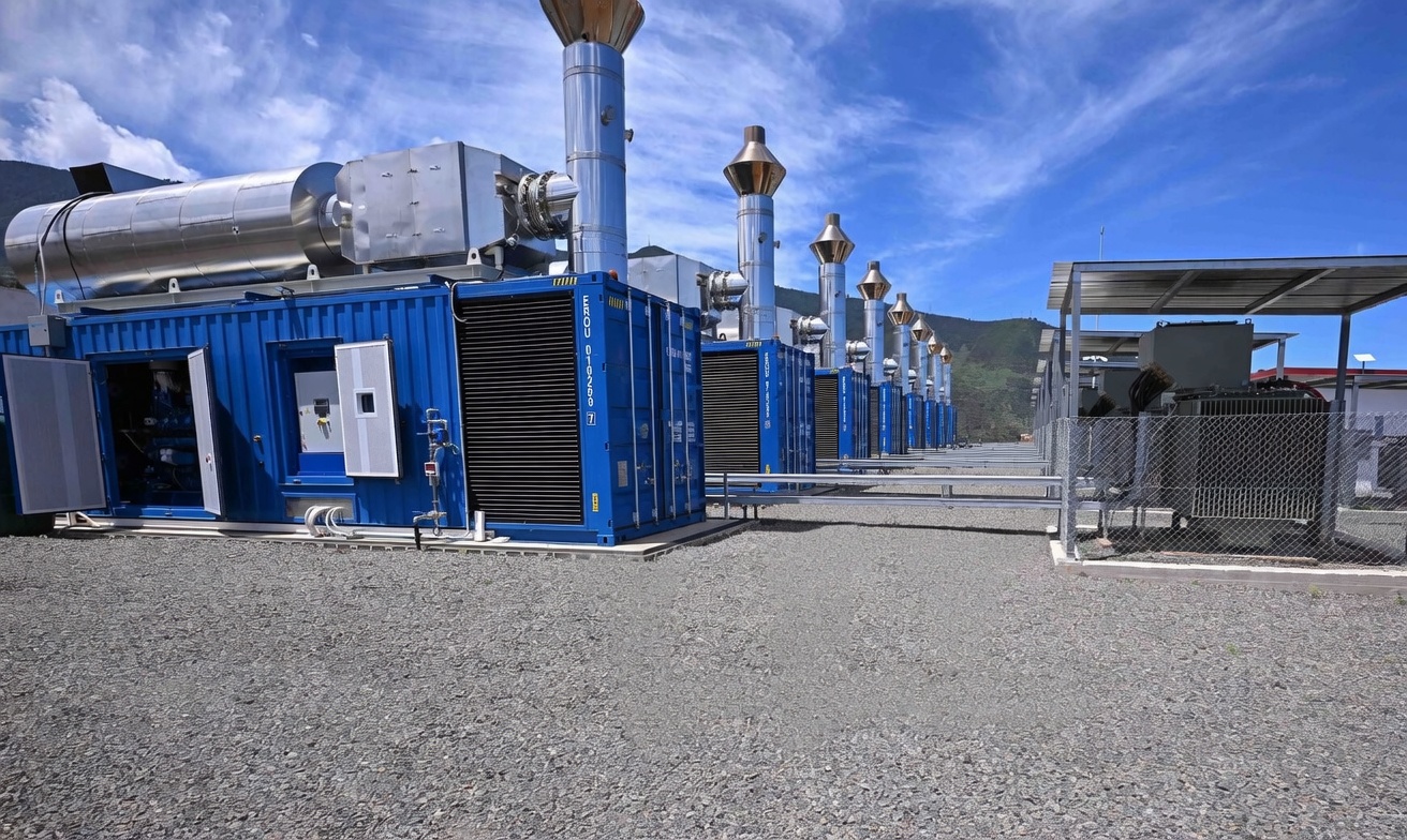 Transición Ecológica dice que “Tenerife y La Gomera ganan seguridad energética con la entrada en funcionamiento de la segunda planta de emergencia”