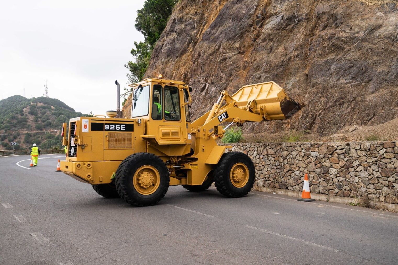 El Cabildo de La Gomera refuerza el operativo de carreteras ante las semanas de mayor afluencia de vehículos