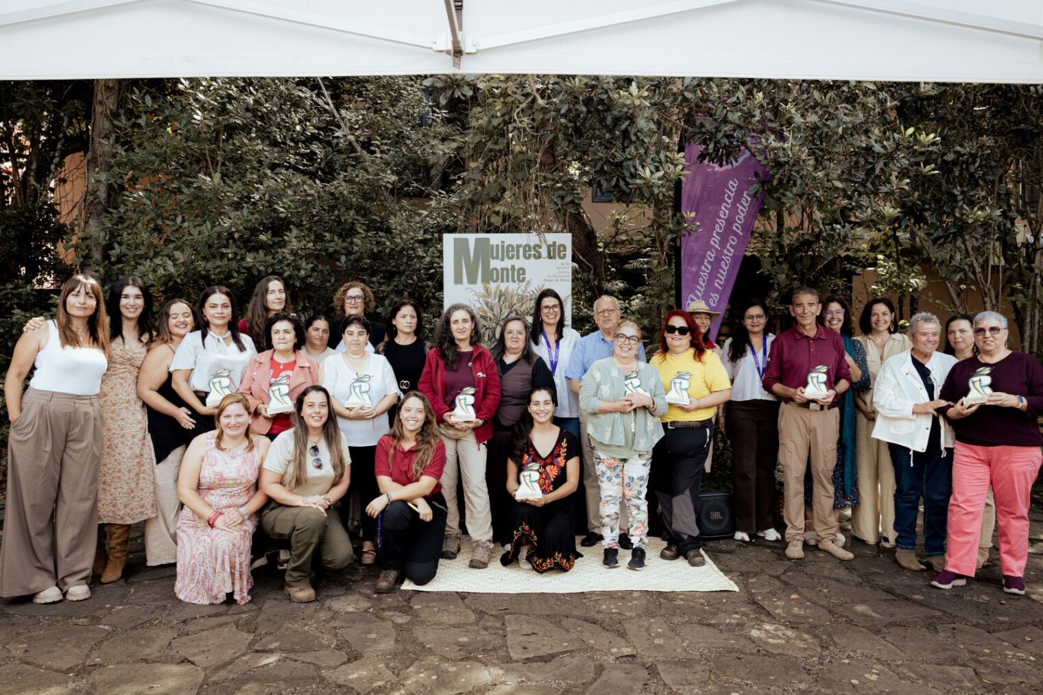 La Asociación de Mujeres Gara rinde homenaje a las «Mujeres de monte» en la IX edición del Día de las Mujeres Rurales
