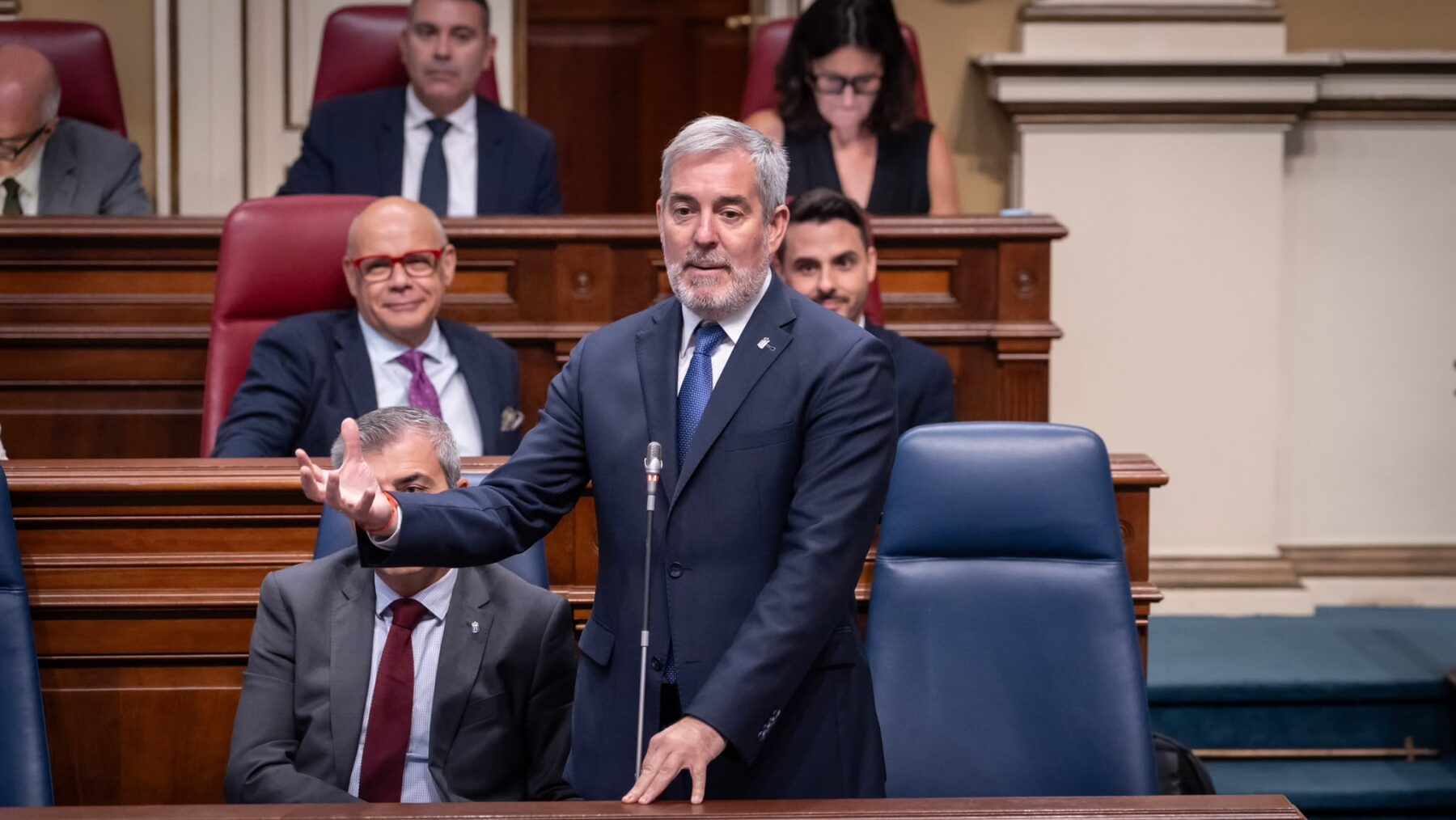 Clavijo advierte que “vamos a pelear hasta el último euro” de las transferencias pendientes del Estado